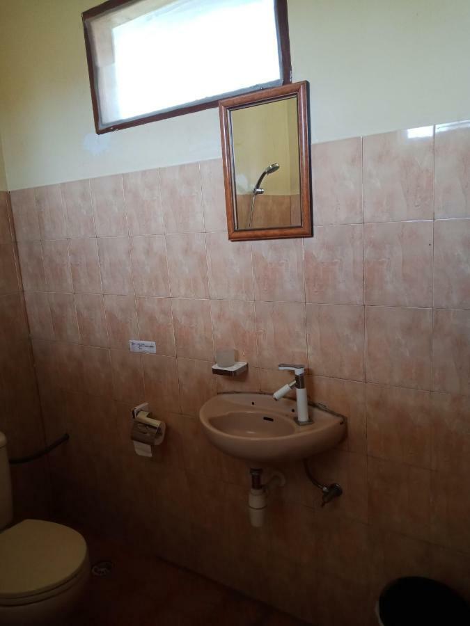Arnel Bungalows Senggigi Luaran gambar